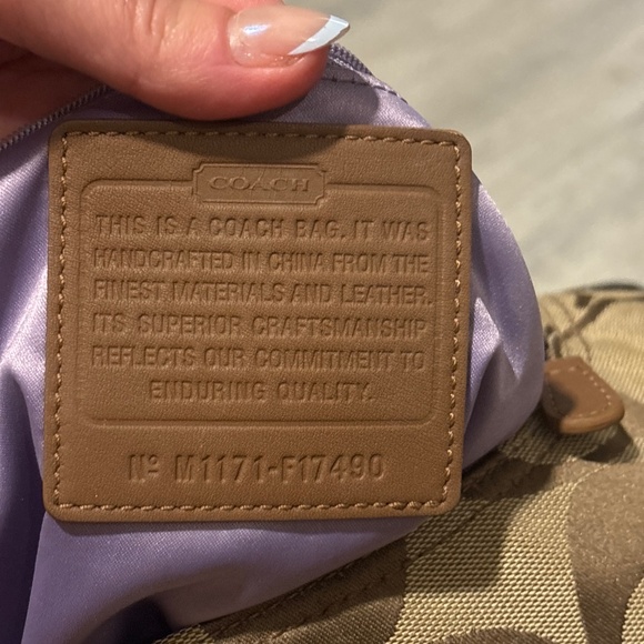 Coach Duffle Signature Canvas Leather SIGNATURE PIECED DUFFLE STYLE F17490 - Picture 3 of 5